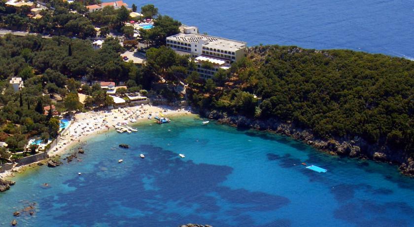 Akrotiri Beach Resort Hotel - Adult Friendly Paleokastritsa Exterior photo The bay of Cala Galdana