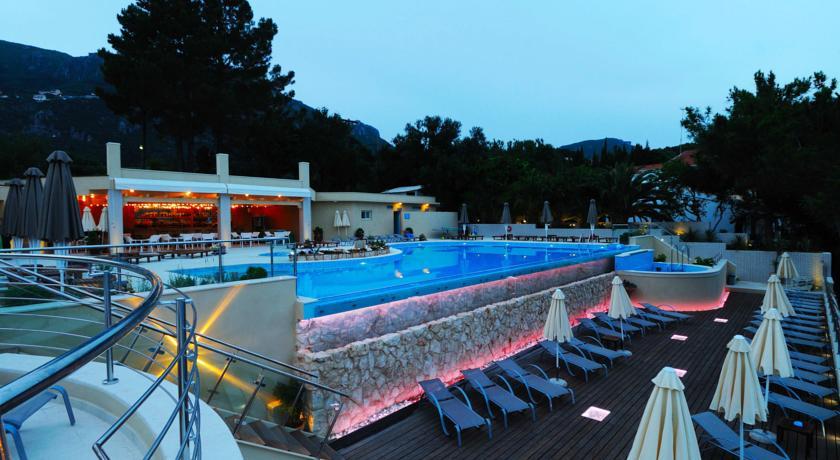 Akrotiri Beach Resort Hotel - Adult Friendly Paleokastritsa Exterior photo The swimming pool at the hotel
